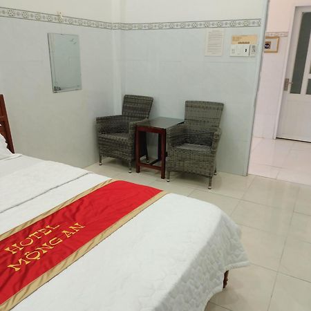Khach San Mong An Hotel Vĩnh Hy Exterior photo
