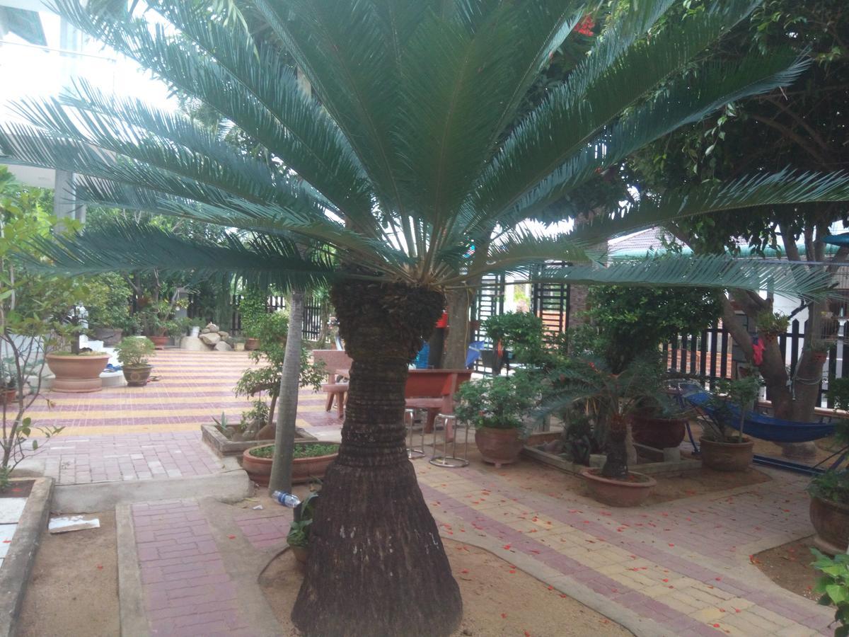 Khach San Mong An Hotel Vĩnh Hy Exterior photo